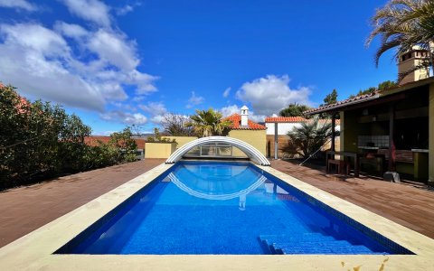 Ferienhaus mit Pool in Las Manchas La Palma