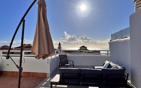 Ferienapartment mit Pool auf Teneriffa